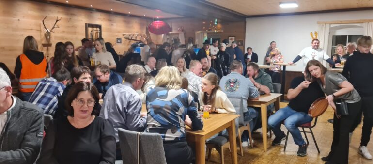 Feuerwehr-Gschnas Helfenberg